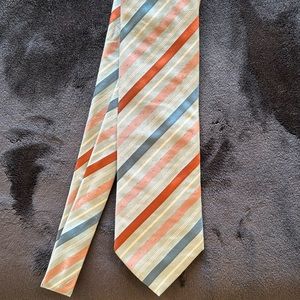 Colorful tie